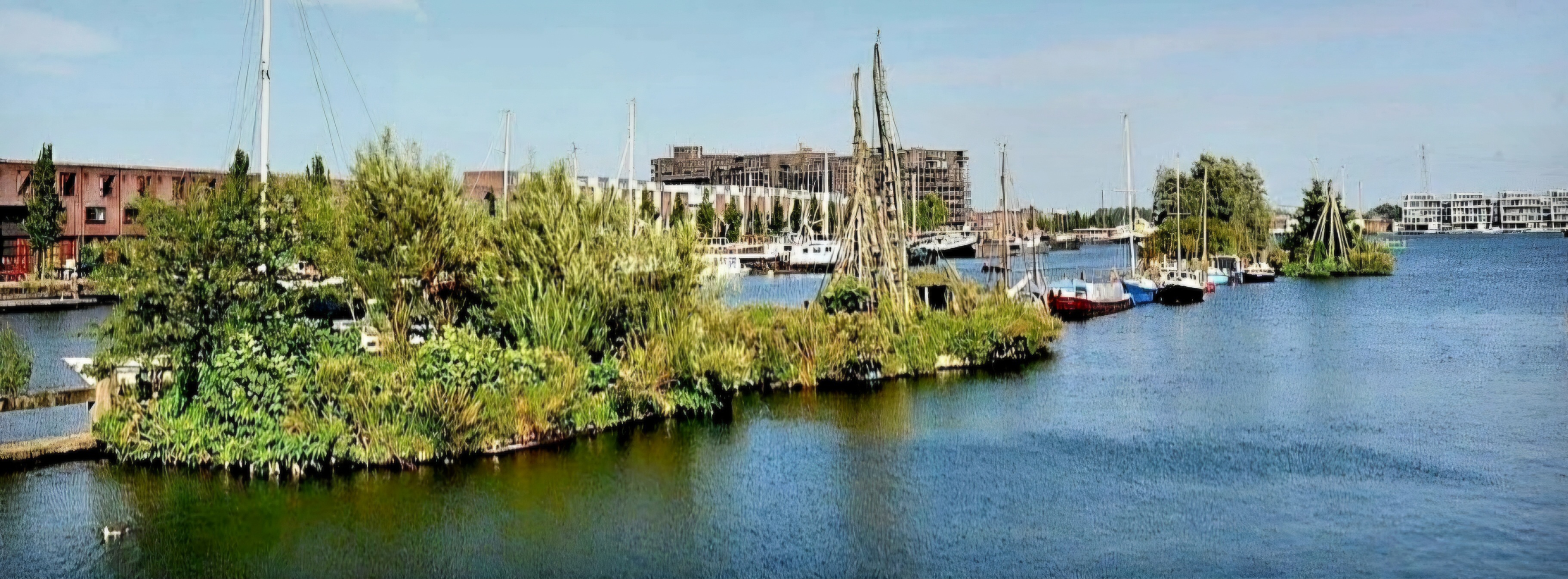 Kunstlievende Ledenborrel met lezing